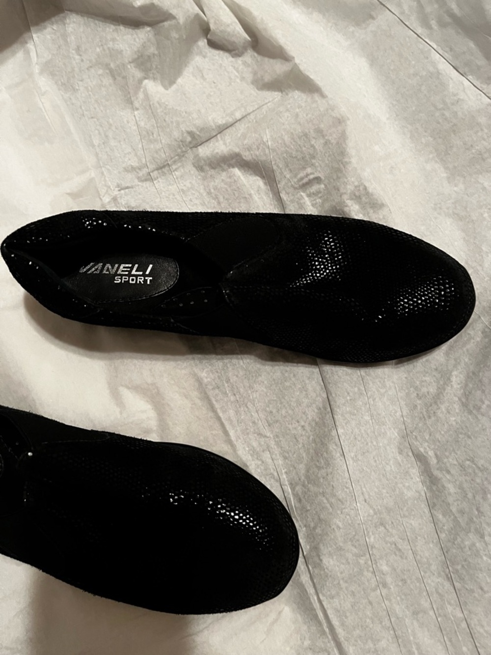 VANELI SPORT BLACK SEQUIN TEXTURED SLIP-ON FLATS SIZE 9